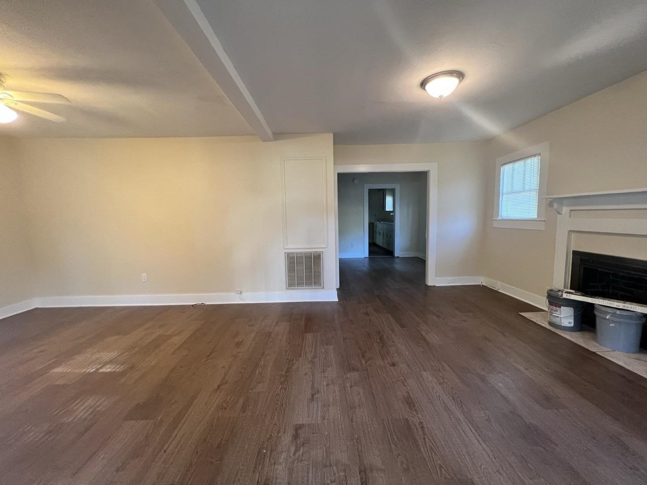 223 W 5th Ave - Photo 2 of 10