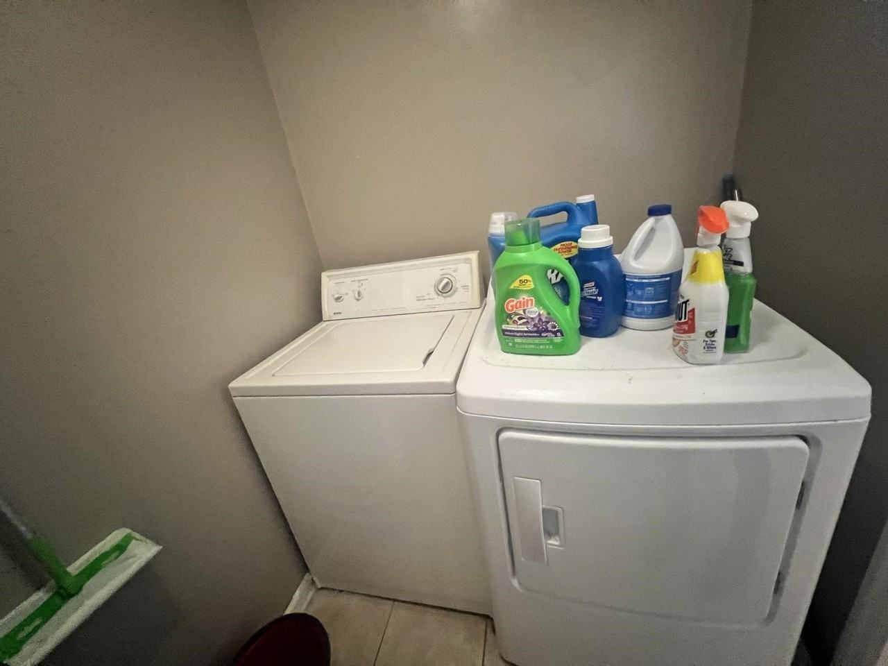 2633 Mission Rd - Photo 7 of 22