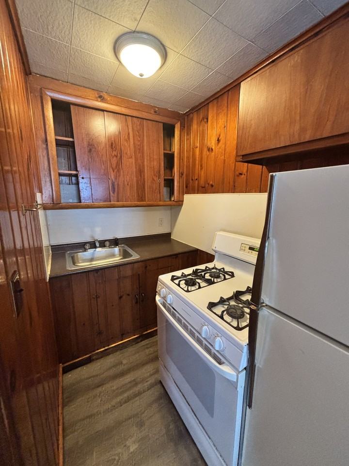 427 North Penfield StreetUnit C #C - Photo 4 of 7