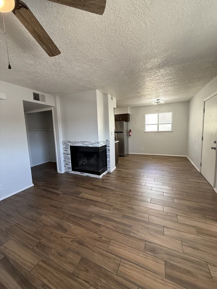 309 Whispering Sands Ct Se #3 - Photo 3 of 13
