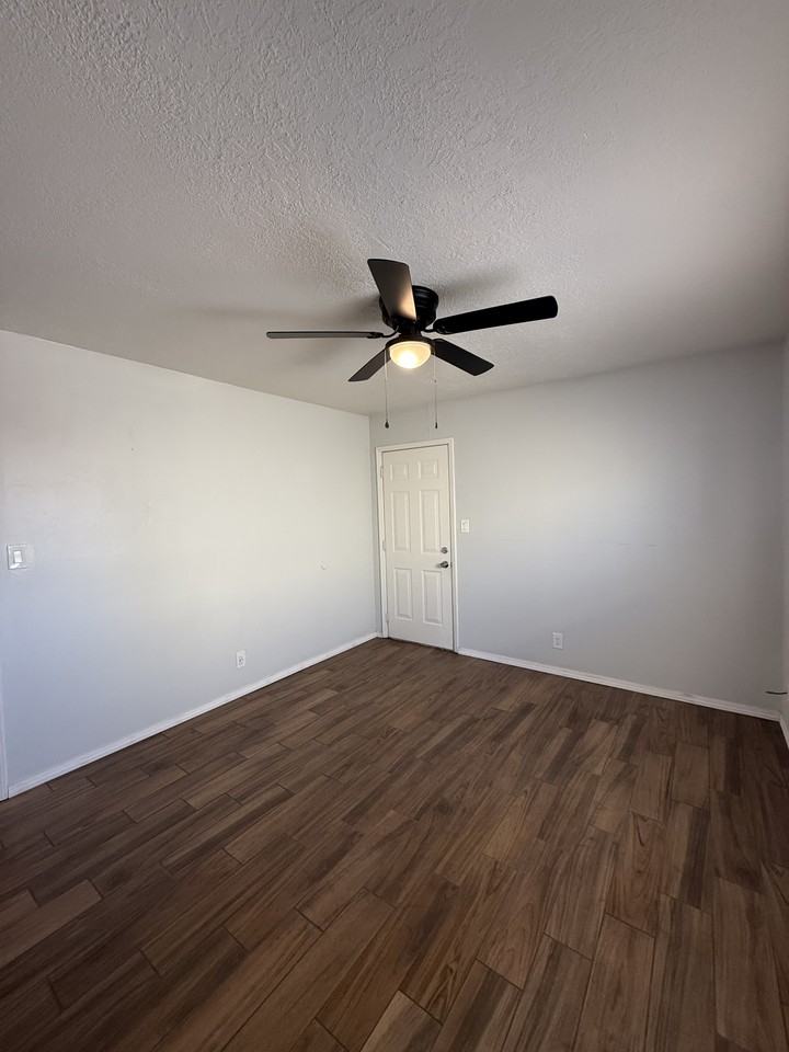 309 Whispering Sands Ct Se #3 - Photo 7 of 13