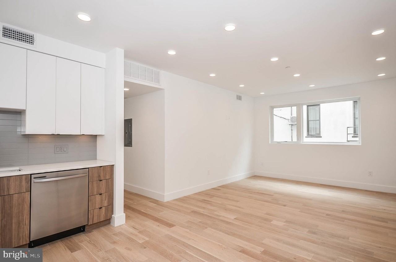 3514 13th St Nw #4 - Photo 5 of 27