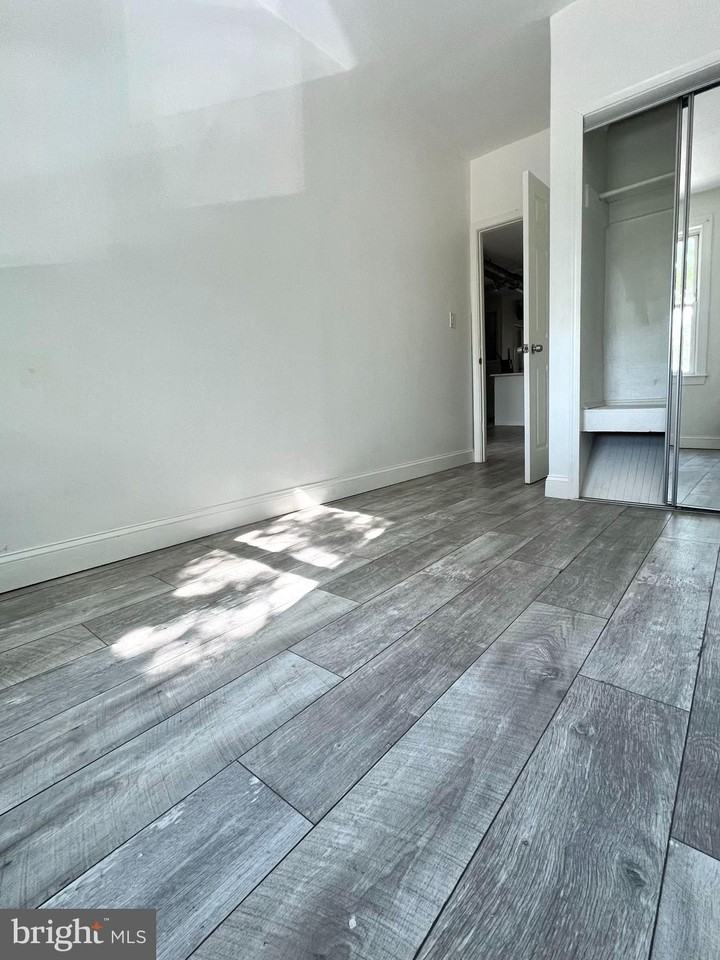 5413 Georgia Ave Nw - Photo 6 of 12