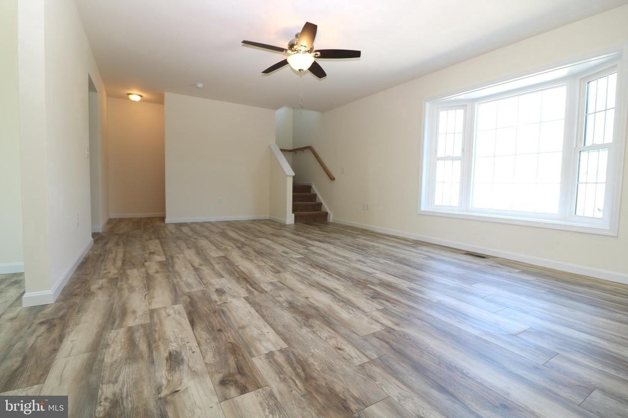 72 Filbert Dr - Photo 4 of 29