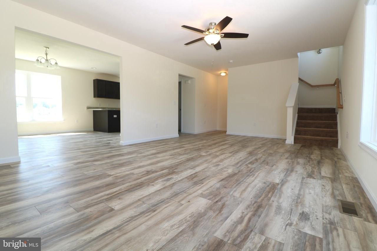 72 Filbert Dr - Photo 5 of 29