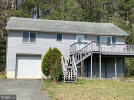 featured image of 38908 Captains Ln