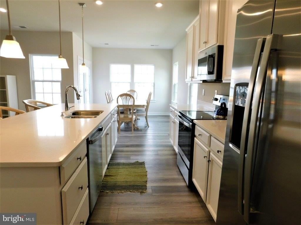 37323 Kestrel Way - Photo 4 of 15