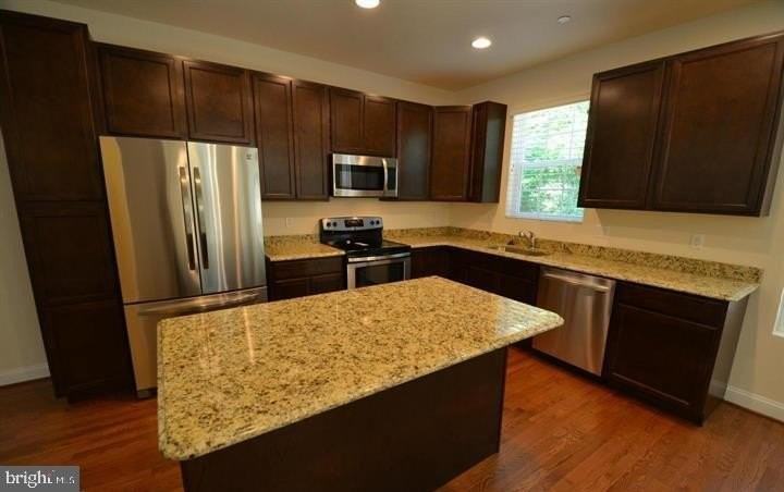 5917 Sneed Dr - Photo 2 of 29