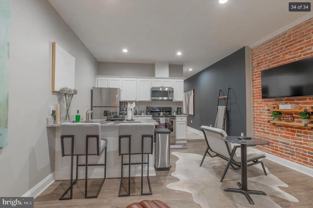 3221 Noble St #4 - Photo 1 of 1