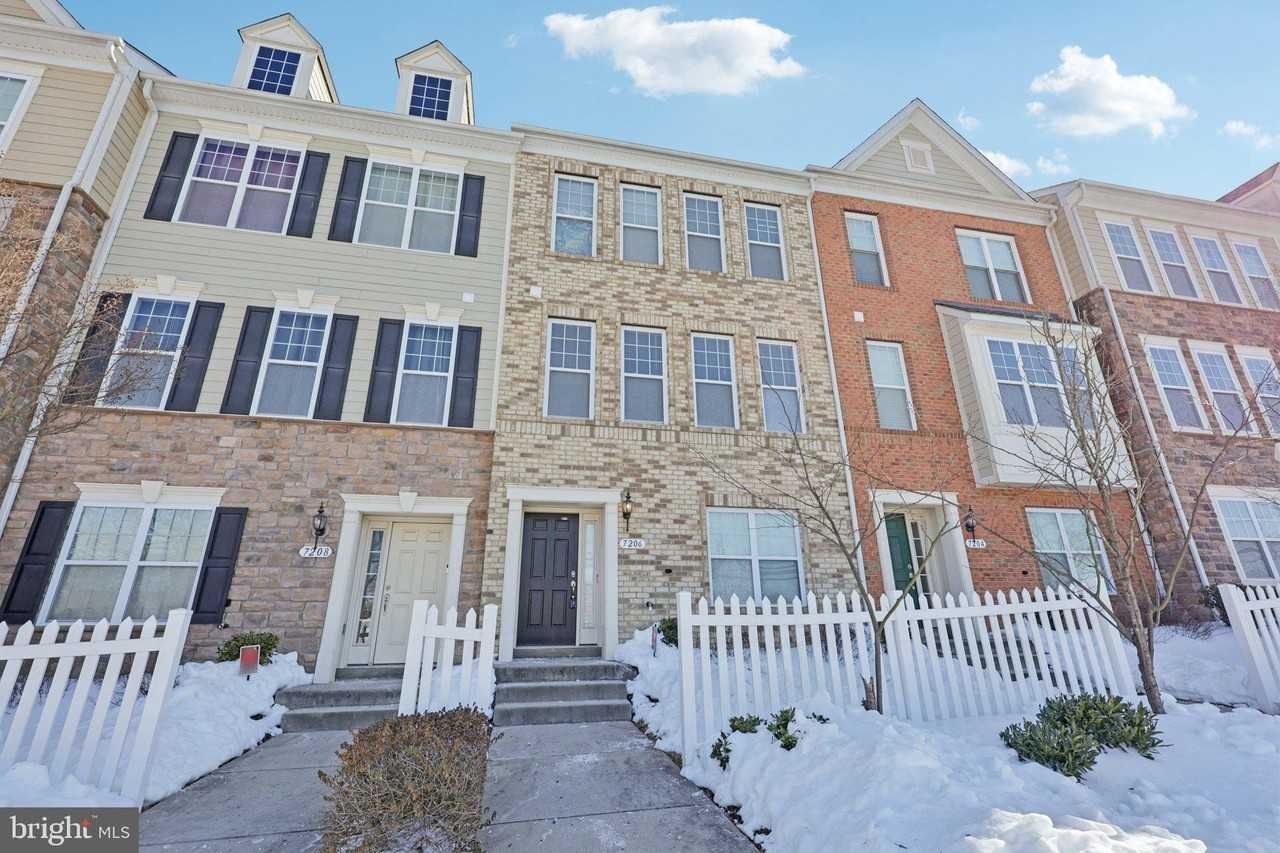 7206 Wood Meadow Way - Photo 7 of 50