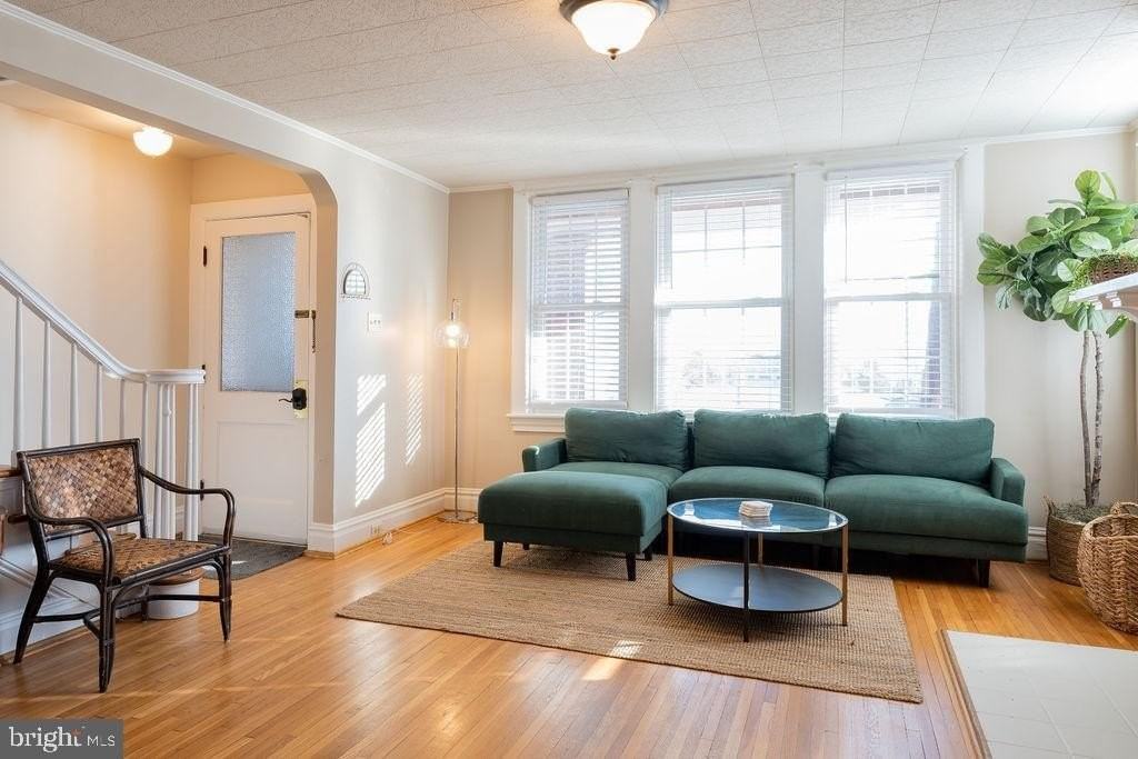 313 Frederick St - Photo 3 of 41