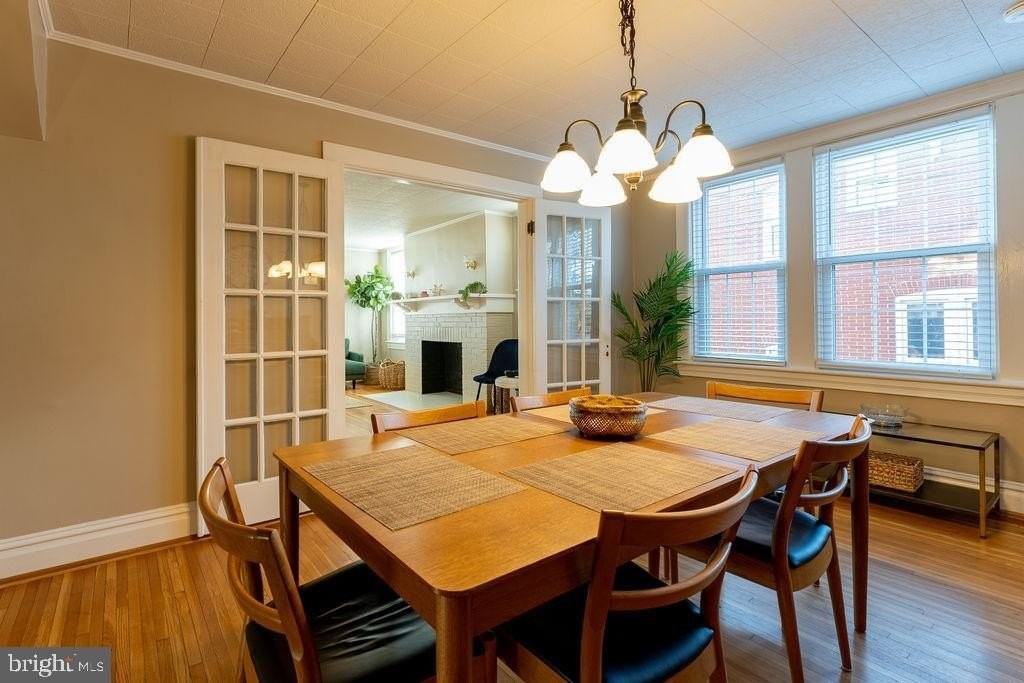 313 Frederick St - Photo 7 of 41