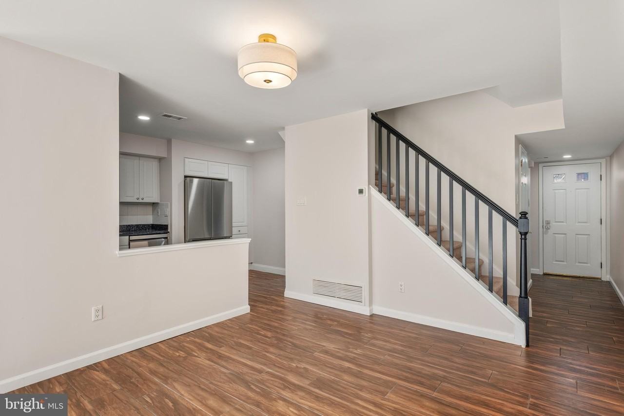 1605 Worthington Dr #1605 - Photo 4 of 31