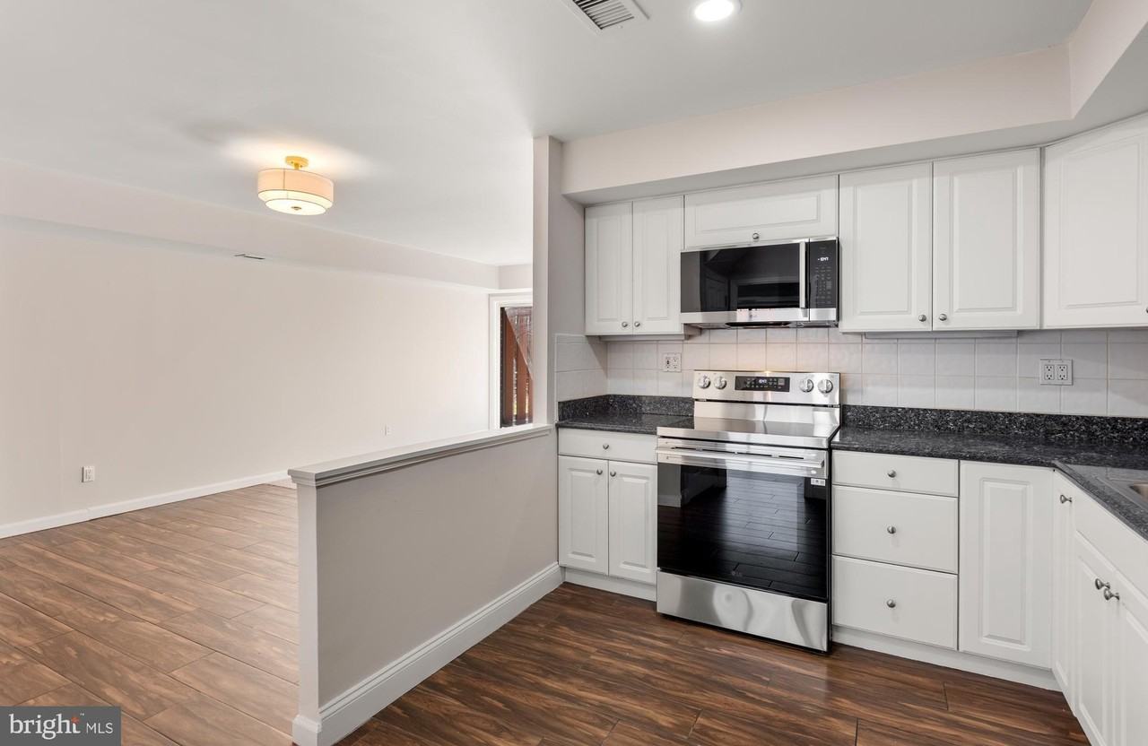 1605 Worthington Dr #1605 - Photo 5 of 31