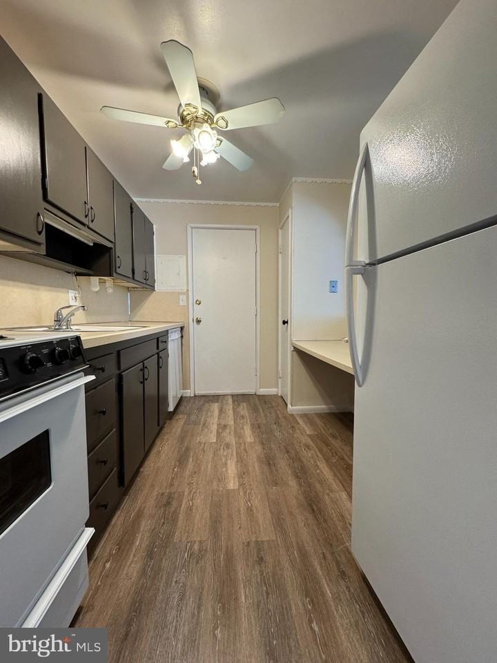 804 Vaughn Rd #A5 - Photo 2 of 9