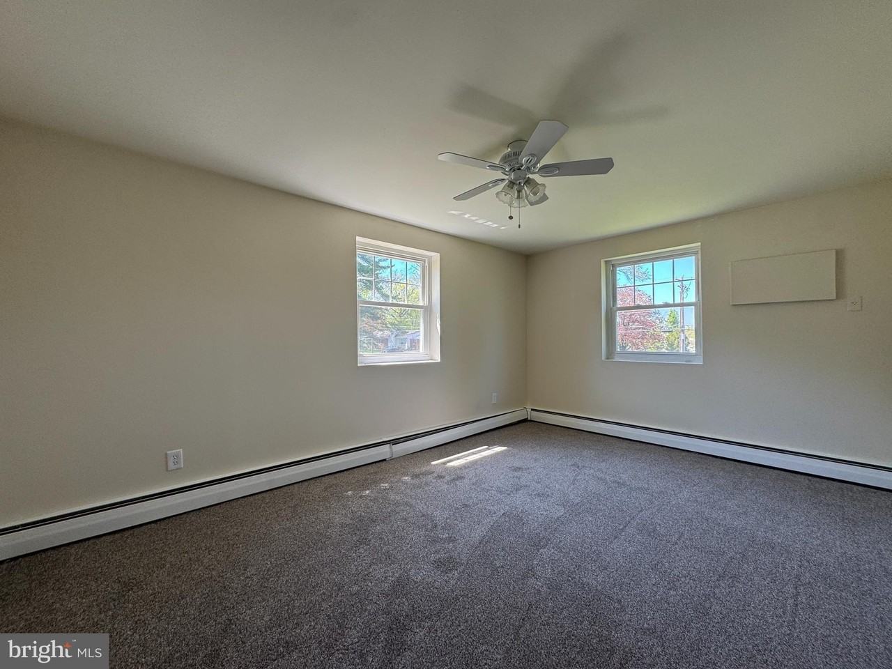 804 Vaughn Rd #A5 - Photo 5 of 9