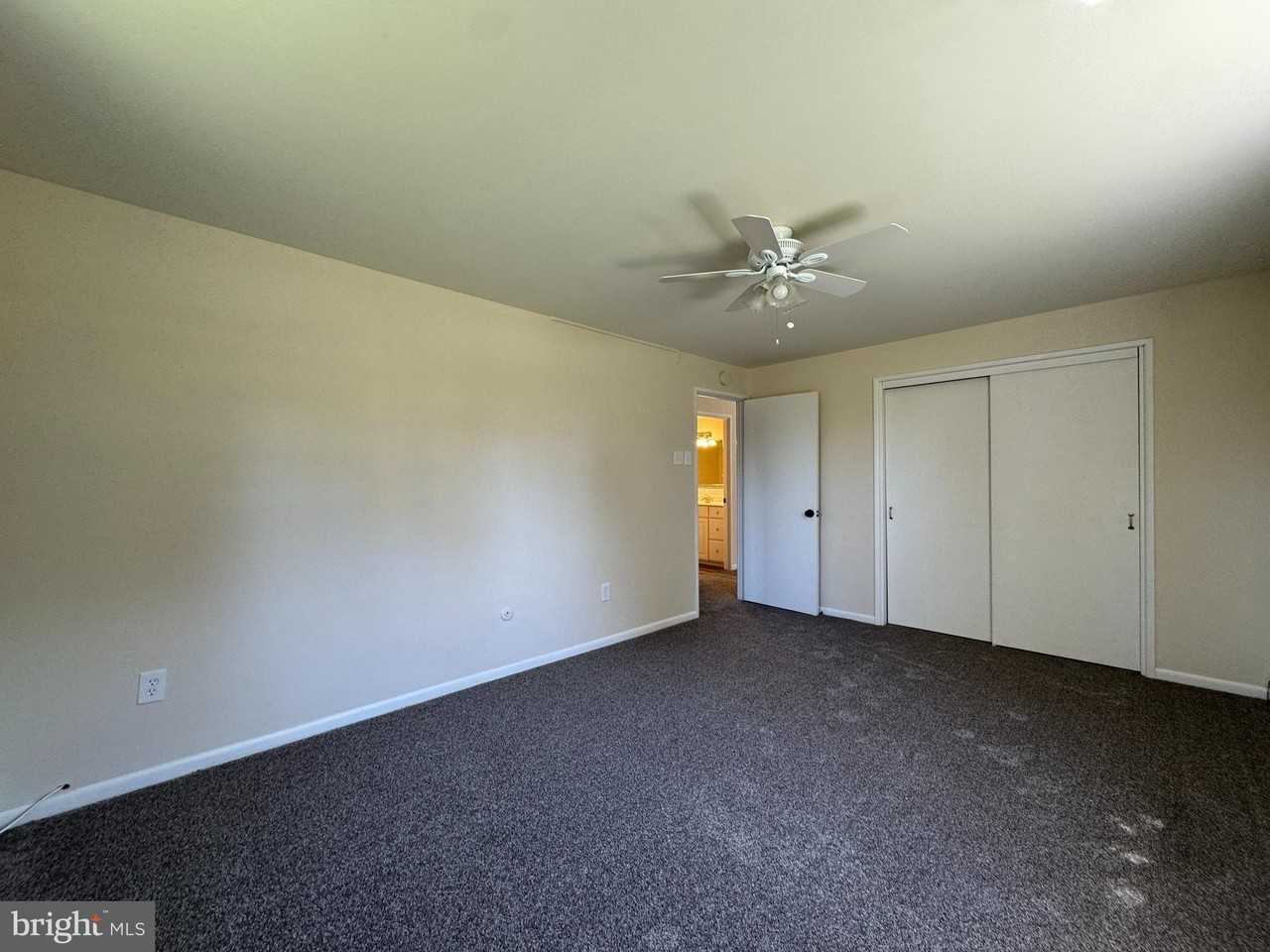 804 Vaughn Rd #A5 - Photo 6 of 9