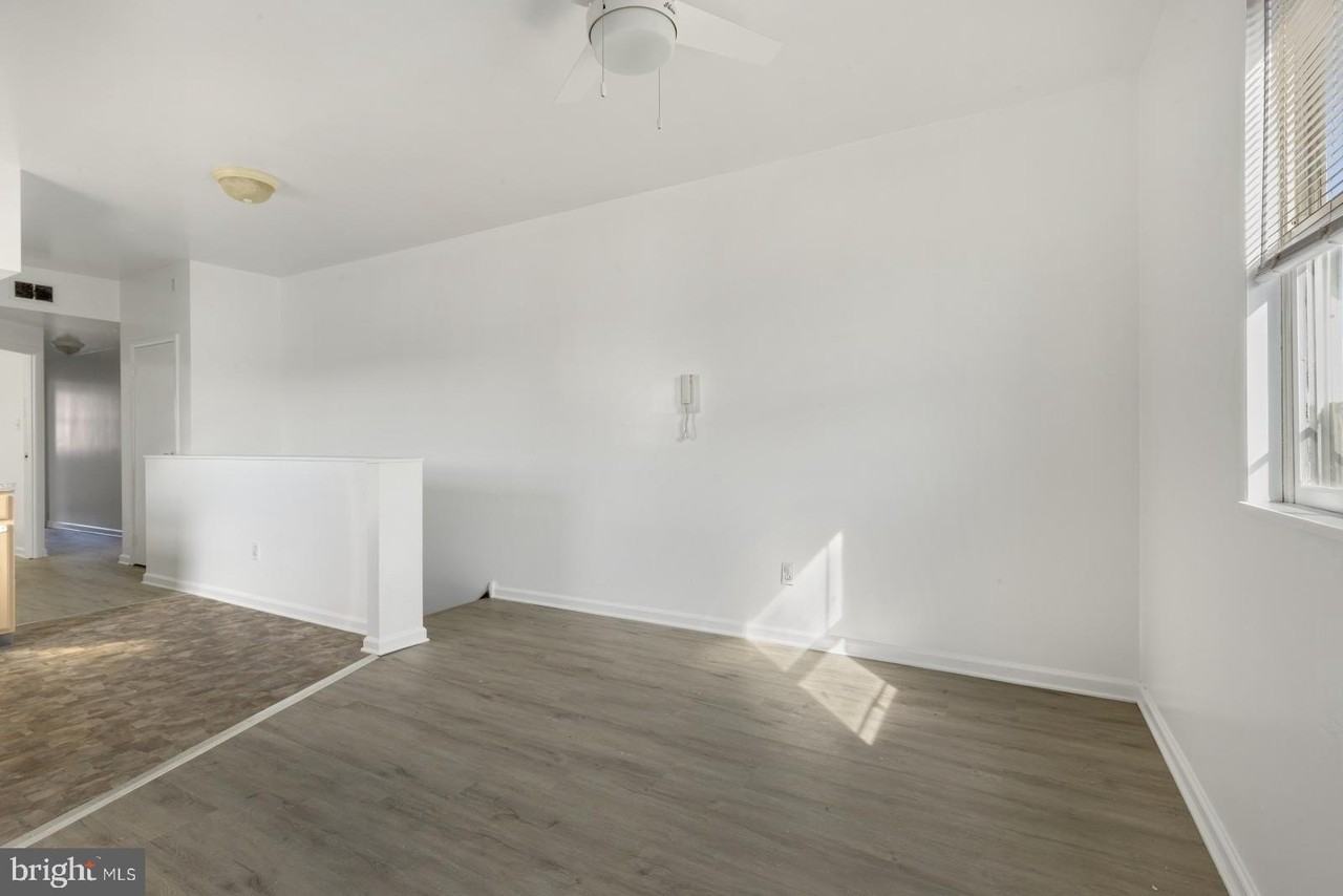 2223 S 15th St #3 - Photo 2 of 17