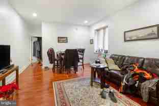 821 Catharine St #1 - Photo 1 of 1