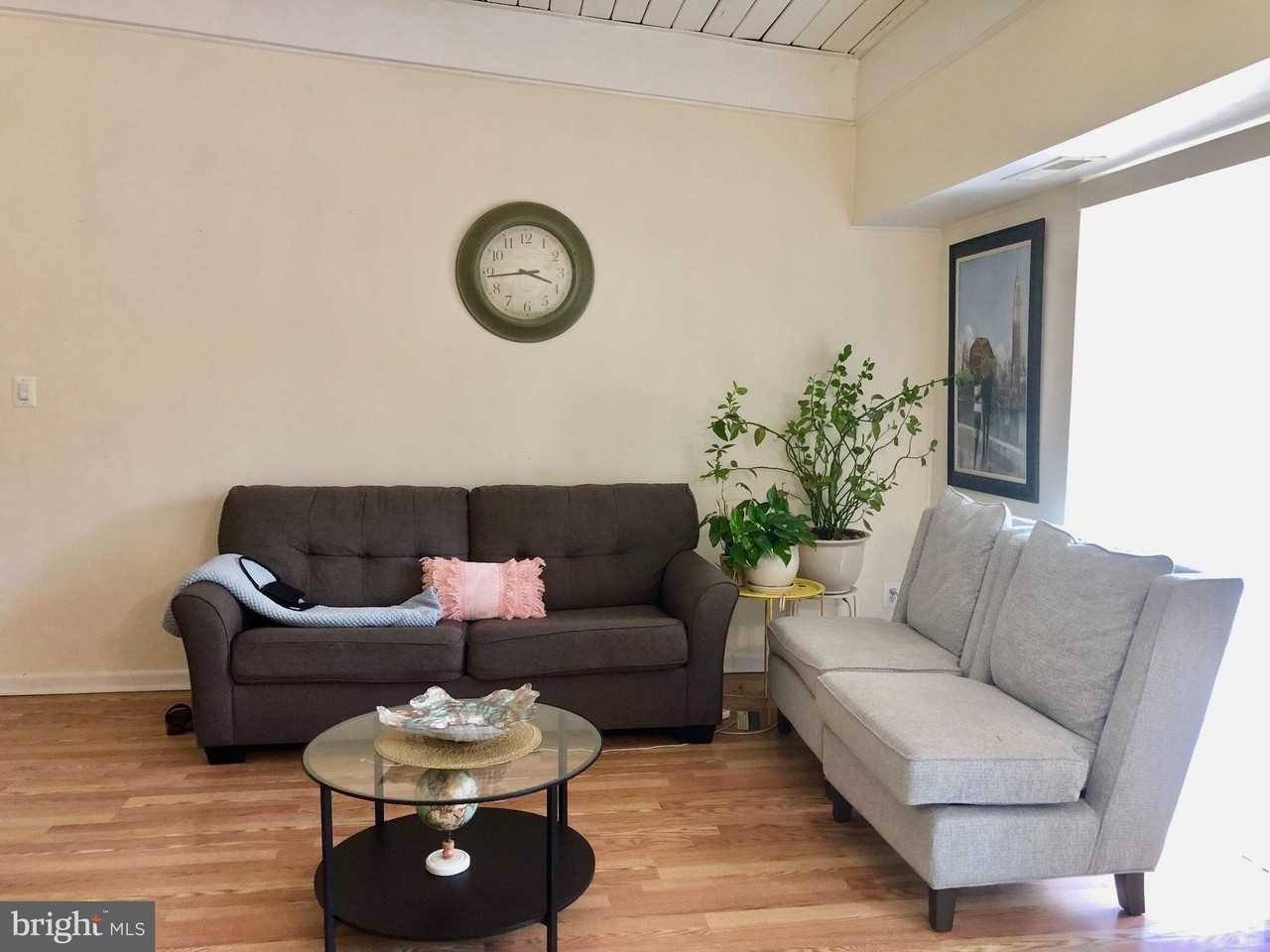 4305 Americana Dr - Photo 2 of 3