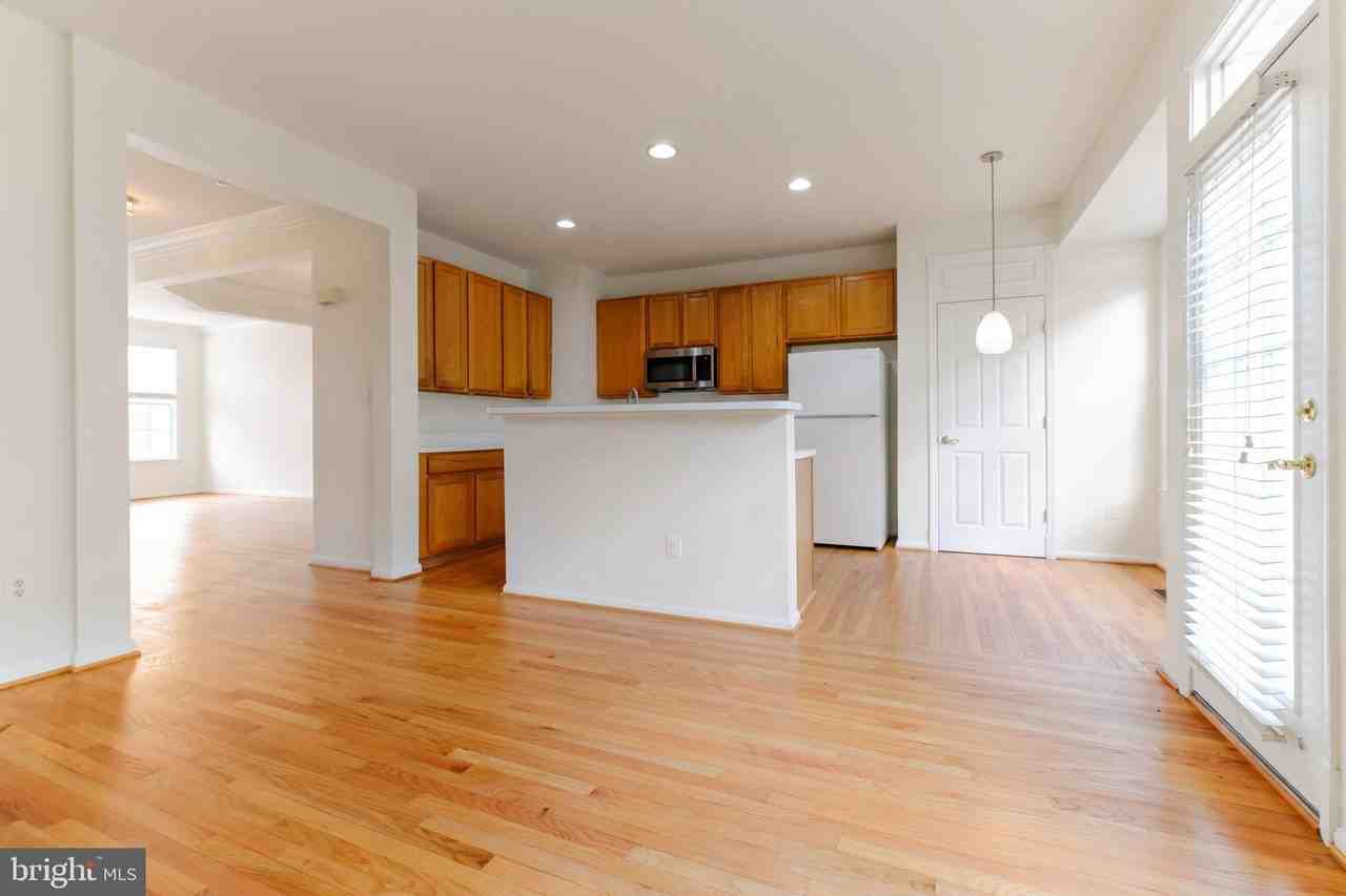 2621 Tarleton Corner Dr - Photo 3 of 17