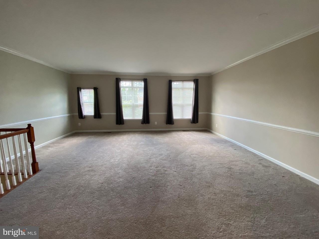 258 Woodstream Blvd - Photo 2 of 16