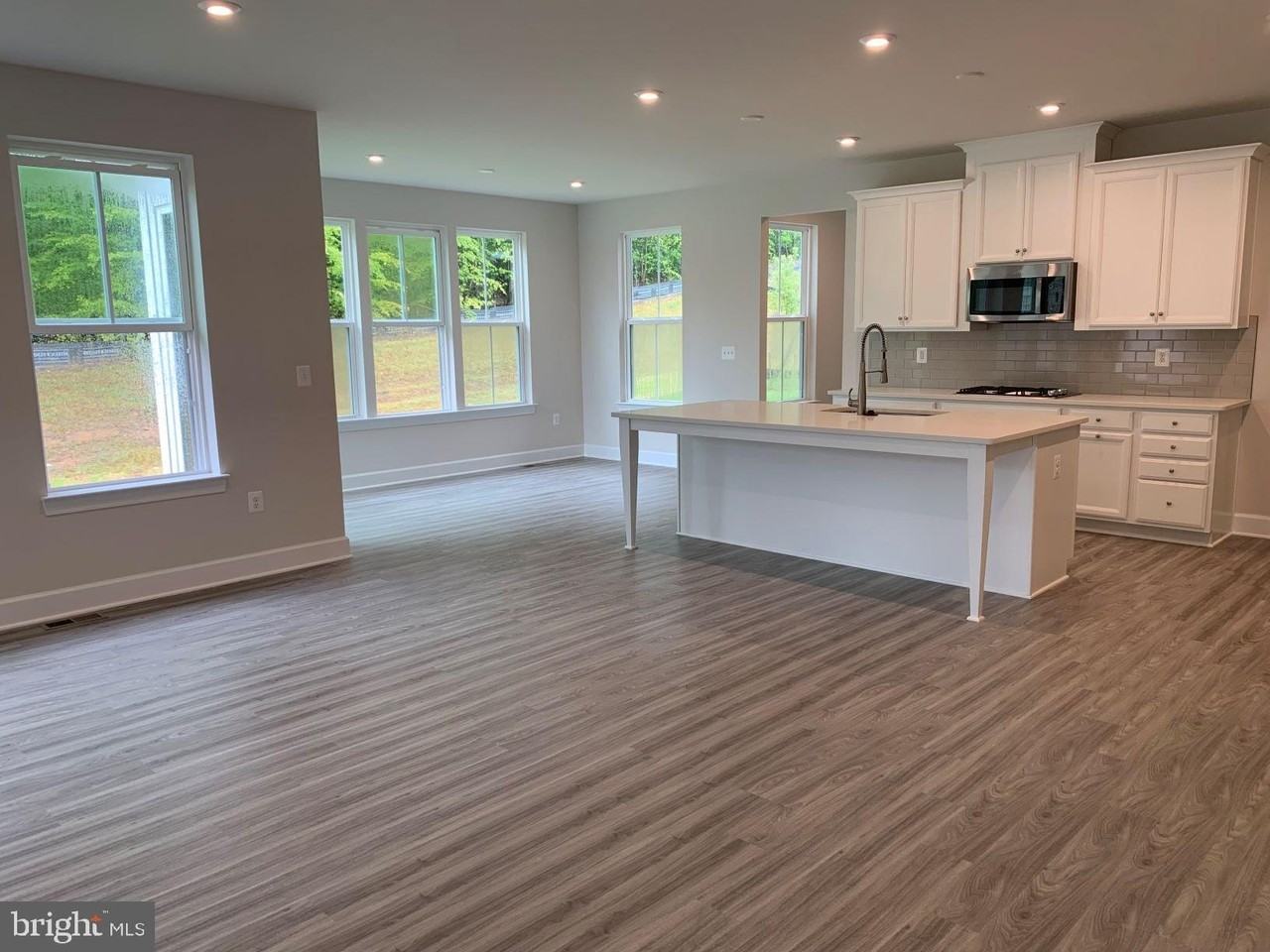 150 Boxelder Dr - Photo 2 of 33