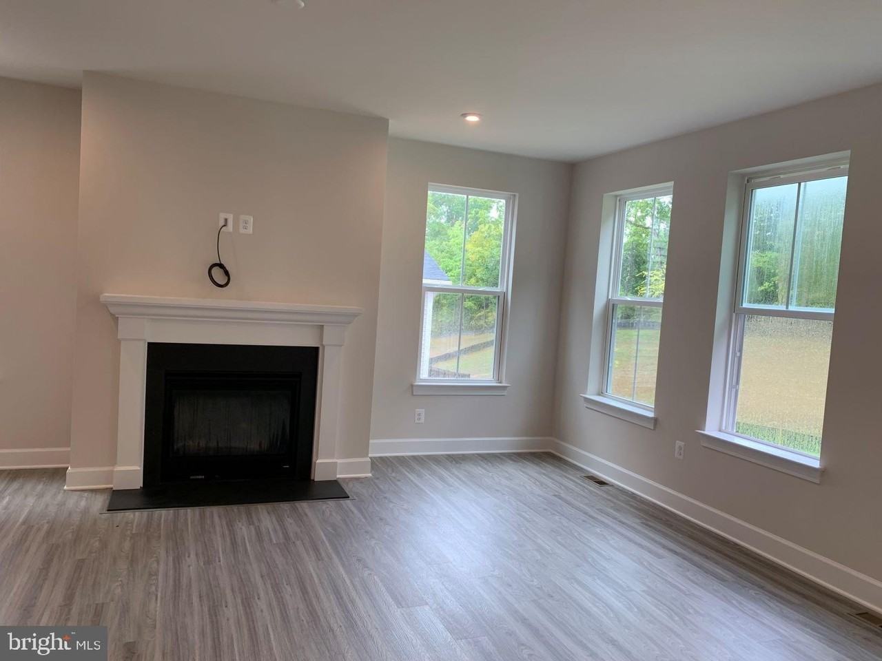 150 Boxelder Dr - Photo 6 of 33