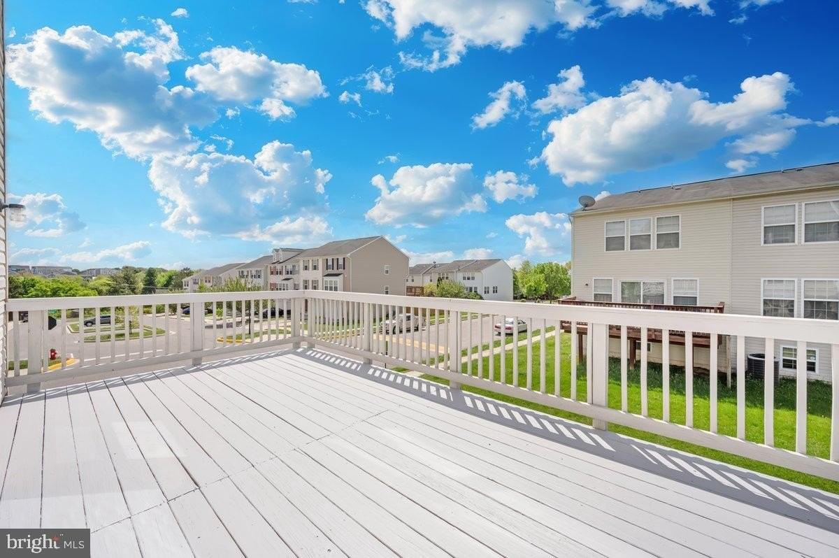 7 New Gate Ct - Photo 2 of 50