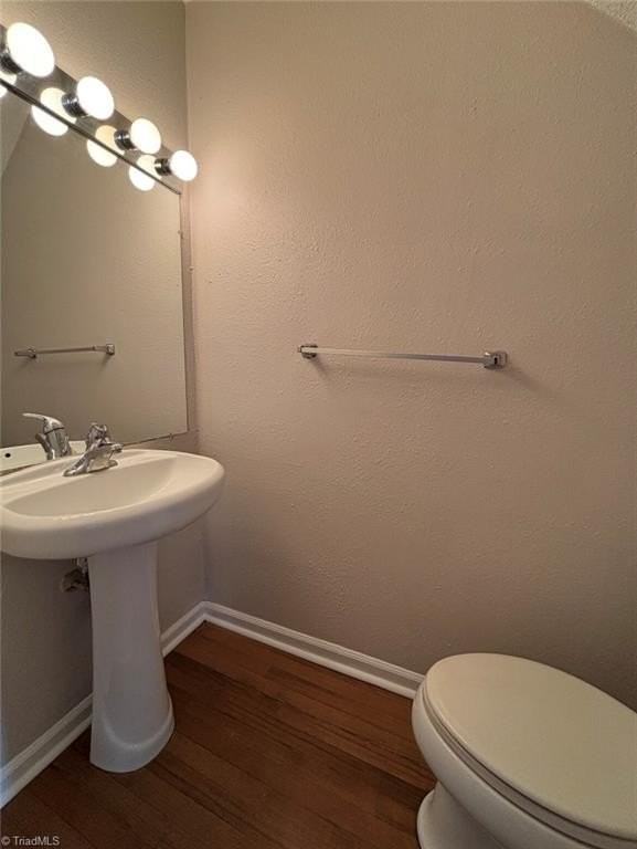 4743 Champion Ct - Photo 5 of 10