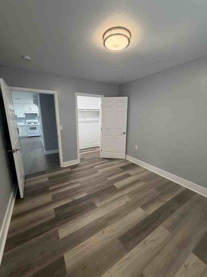 1108 166th Street #A - Photo 5 of 8