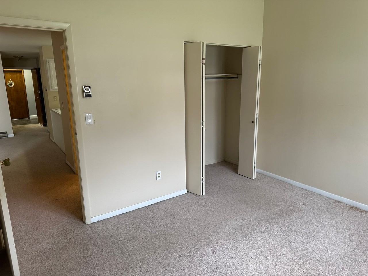 Marvin Street Apartments - Photo 7 of 8