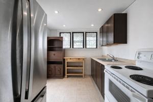 featured image of 199 Division St #1