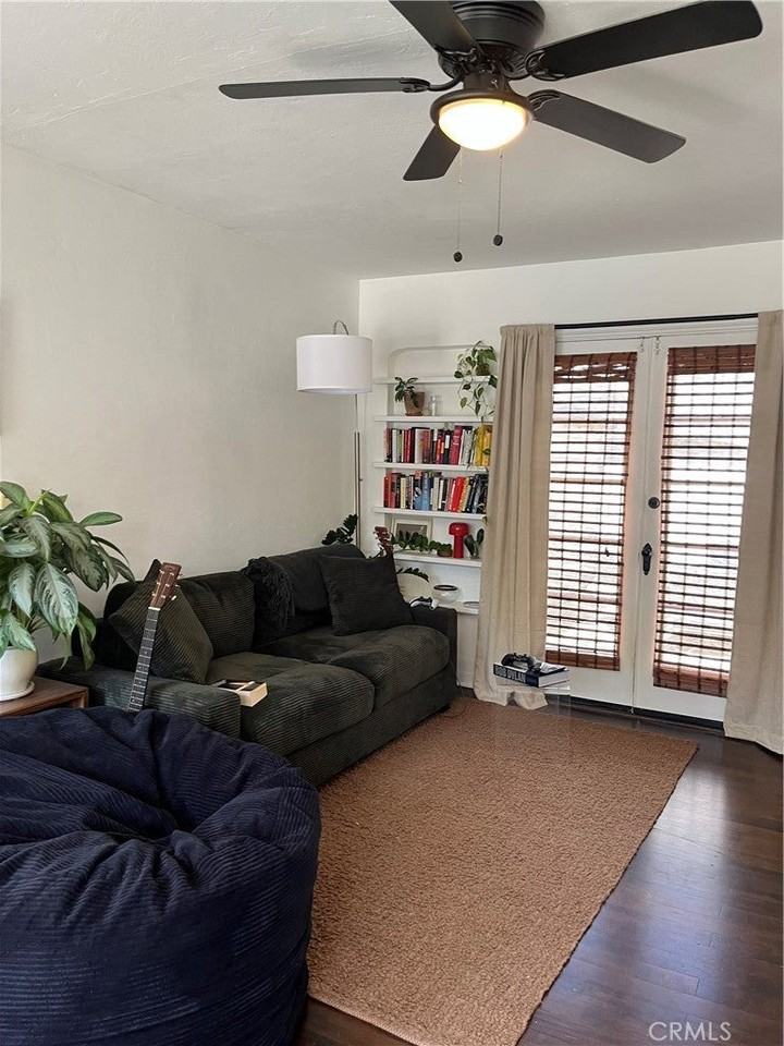 36 Parkwood Dr - Photo 2 of 13