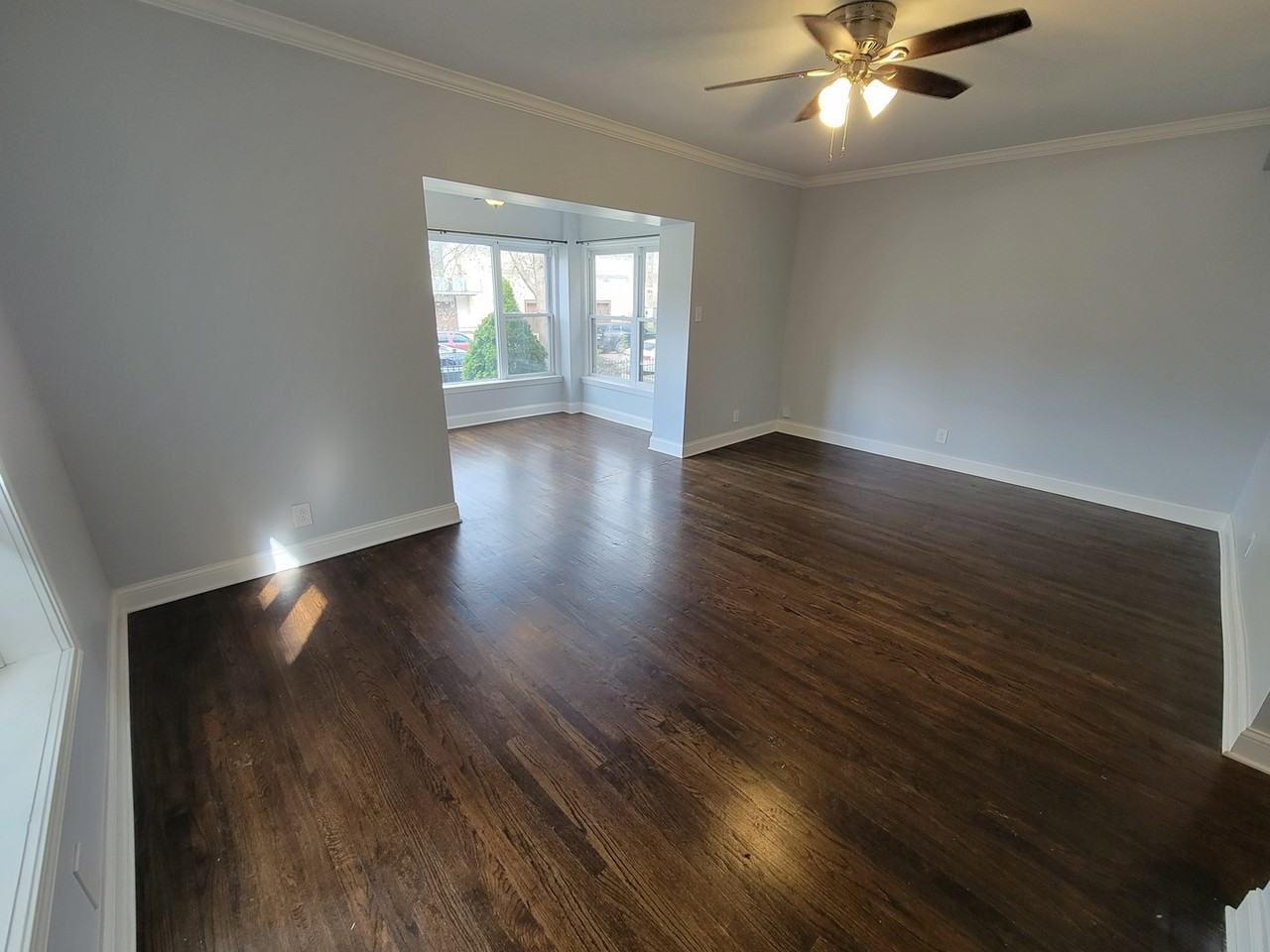 4849 N Sawyer Ave ##1 - Photo 3 of 29