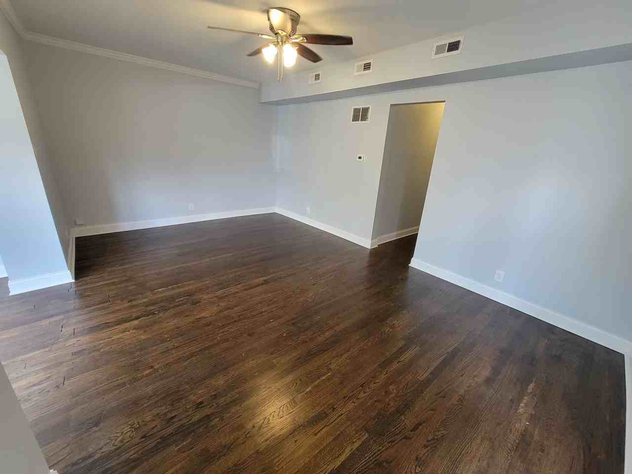 4849 N Sawyer Ave ##1 - Photo 6 of 29