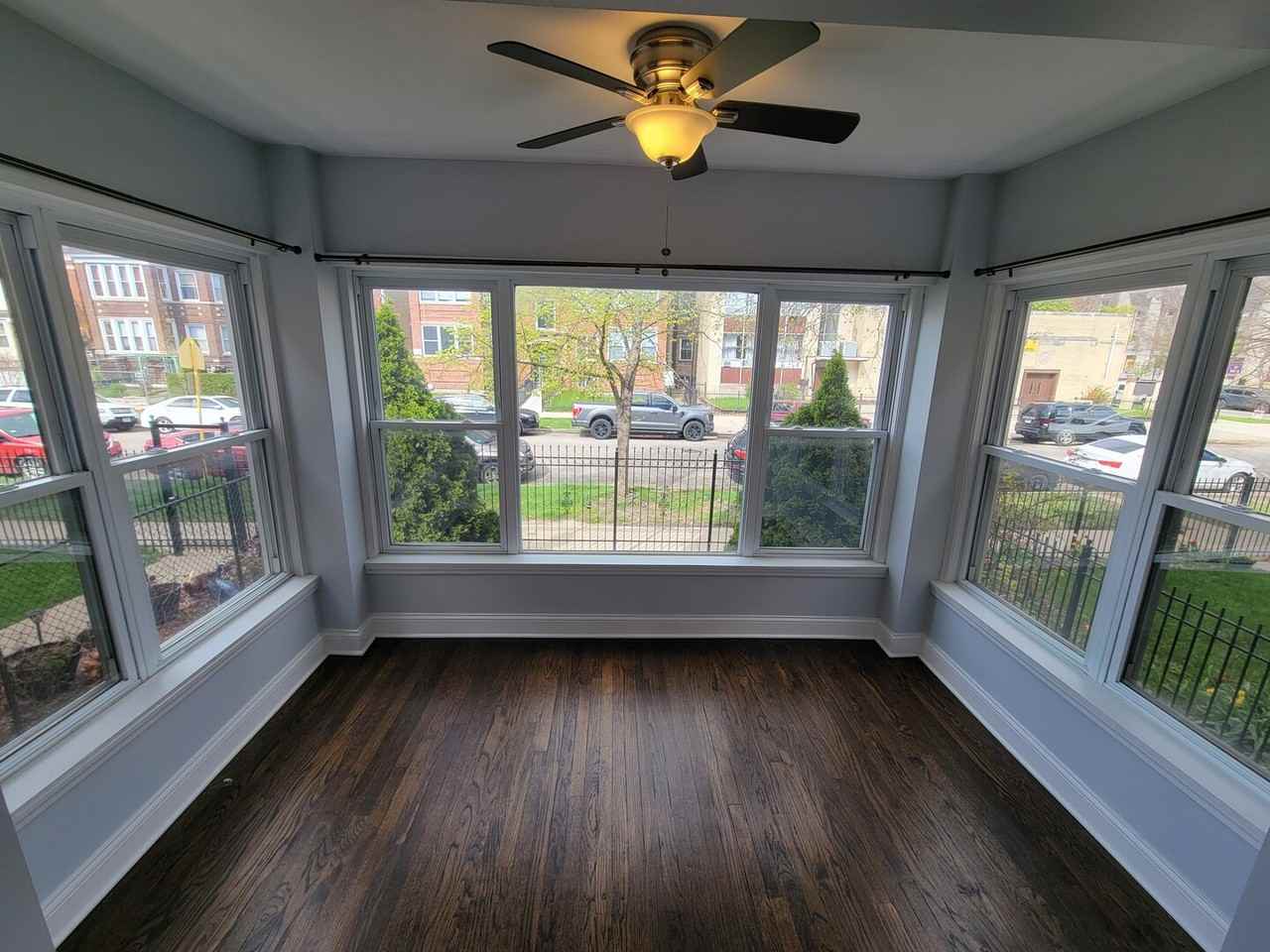 4849 N Sawyer Ave ##1 - Photo 7 of 29