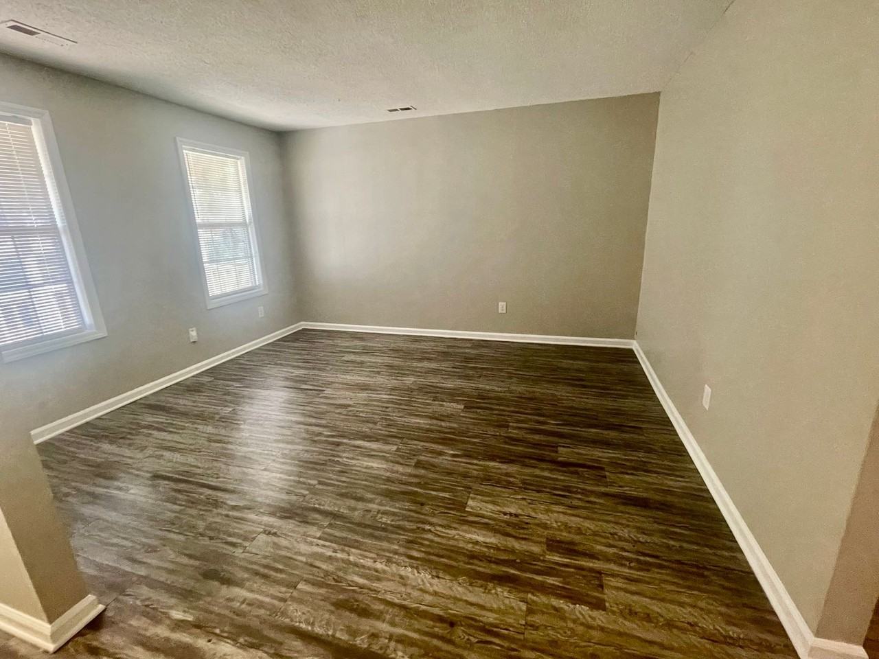 1620 Ervin Ln - Photo 5 of 17