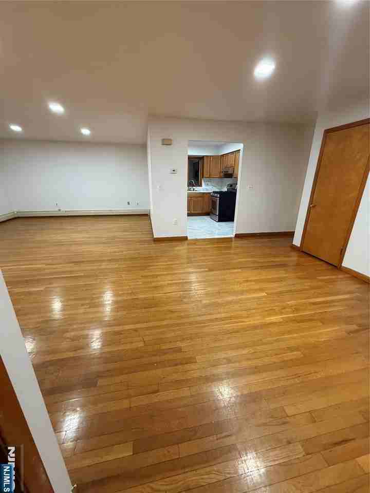 967 E 23rd St ##2 - Photo 2 of 23