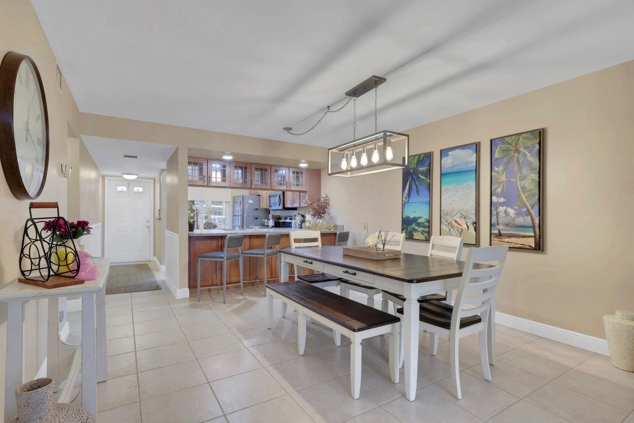 3510 Antarctic Cir #1 - Photo 4 of 21