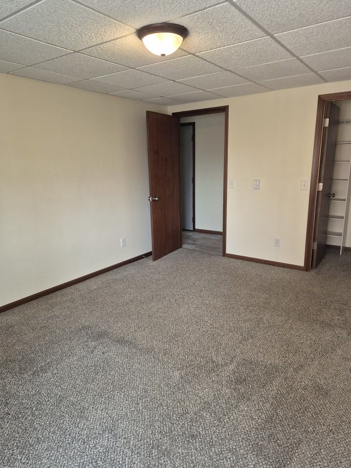 108 E 3rd St #A - Photo 3 of 11