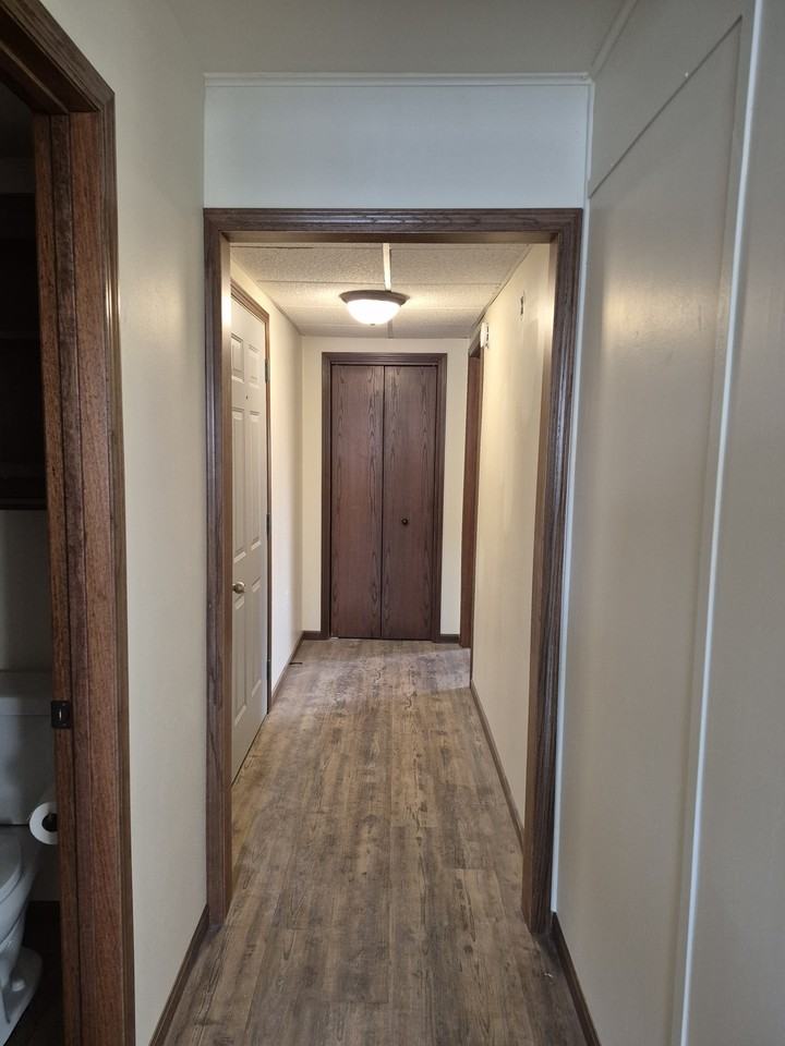 108 E 3rd St #A - Photo 6 of 11