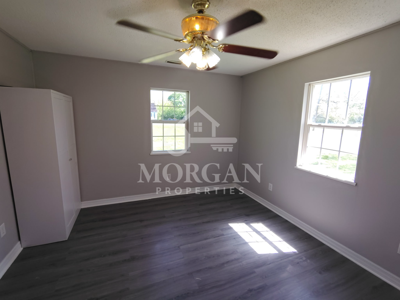 2203 W 28th St #1 - Photo 5 of 7