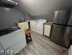 1329 W 87th St - Photo 3 of 6