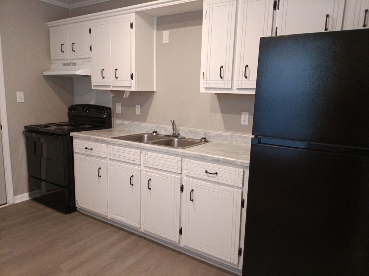 1730 Hicks St #A - Photo 2 of 7