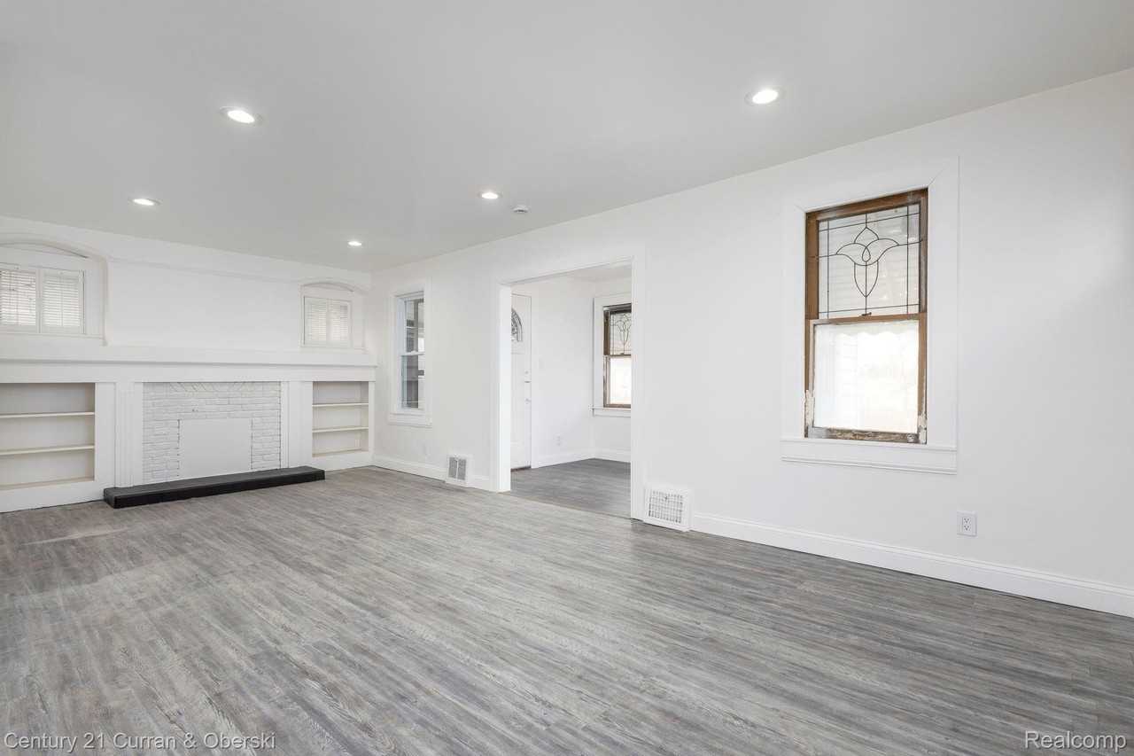 12468 Mendota St ## 70 - Photo 5 of 17