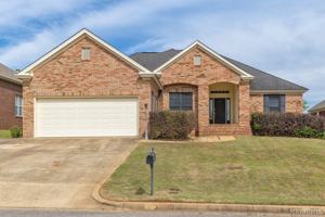 featured image of 616 Castle Brook Dr
