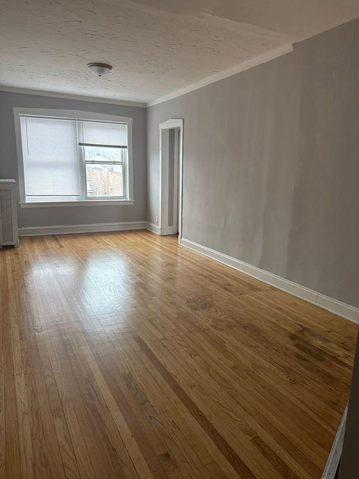 6627 6627 S. Greenwood Ave - 6627 - 3B #3B - Photo 5 of 10