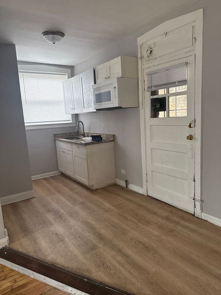 6627 6627 S. Greenwood Ave - 6627 - 3B #3B - Photo 7 of 10