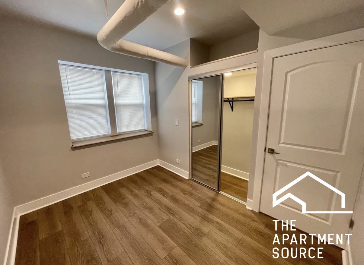 5010 N Springfield Ave #G - Photo 7 of 10